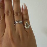 Mira Wave Pinky Ring